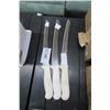 Image 1 : Serated Knives (3)