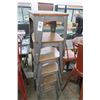 Image 1 : 6-Metal/Wood Top Short Stools - 6 X $