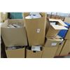 Image 1 : Pallet of Pocket Bins & Screw Lids