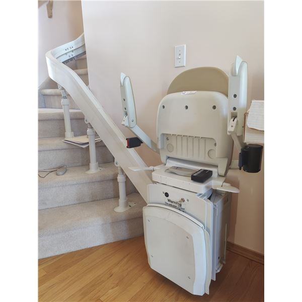 Acorn 180 Curved Stairlift Serial #110402588135U