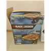 Image 2 : Salton Portable Induction Cooktop - Black & Decker 4 Slice Toaster - Black & Decker Skillet