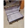 Image 2 : Vintage Eatonia Steamer Trunk 36"w x 21"d x 13"h