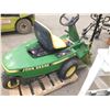 Image 3 : John Deere F-525 Riding Lawn Mower