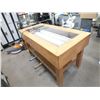 Image 1 : Light Table