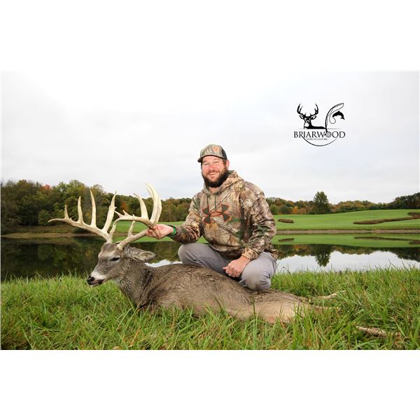 Ohio: 5-Star Ohio Estate Whitetail Hunt for 2 Hunters for 3-days/4-nights