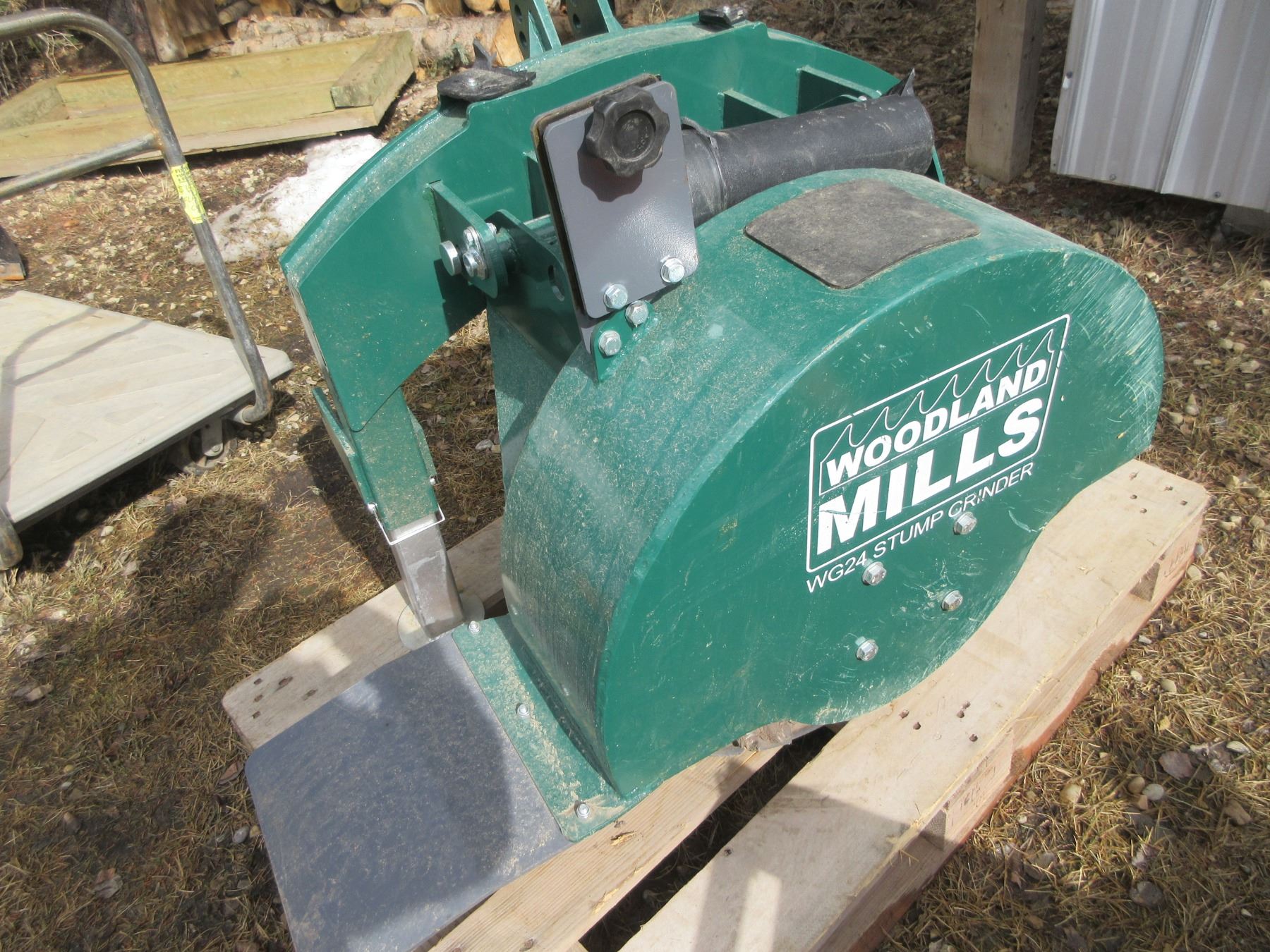 WOODLAND MILLS WG24 3 PTH STUMP GRINDER