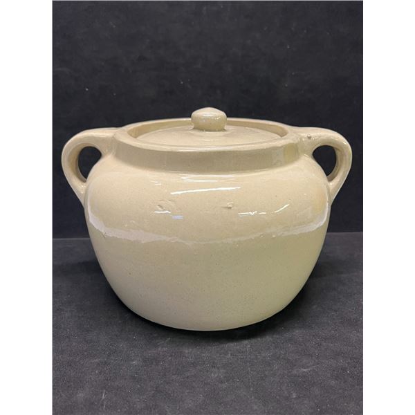 Vintage Medalta Potteries Ltd. #2 Bean Pot / Crock Canada Appr: 5.5"T 9"W