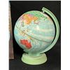 Image 2 : 9" Replogle World Globe on Plastic Base w/box
