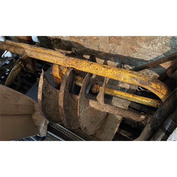 DANUSER 3PTH 16in POST HOLE AUGER