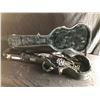 Image 8 : GIBSON SG ANGUS YOUNG 6 STRING ELECTRIC GUITAR