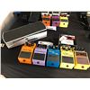 Image 2 : BOSS DISTORTION, DIMENSION C, BLUES DRIVER, BASS MAN, OVERDRIVE, LATCH SWITCH, ERNIE BALL WAH PEDAL