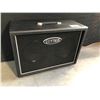 Image 1 : GUYTRON 2X12" SPEAKER CABINET