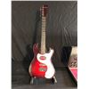 Image 2 : SEARS SILVER TONE MODEL #1457 VINTAGE  GUITAR/AMPLIFIER CASE