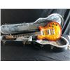 Image 1 : DTM VINTAGE SINGLE CUT  6 STRING GUITAR