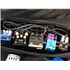 Image 2 : GIG BAG WITH 6 MIXED EFFECTS PEDALS