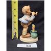 Image 2 : VINTAGE "THE ARTIST" HUMMEL APPROX 5.25"