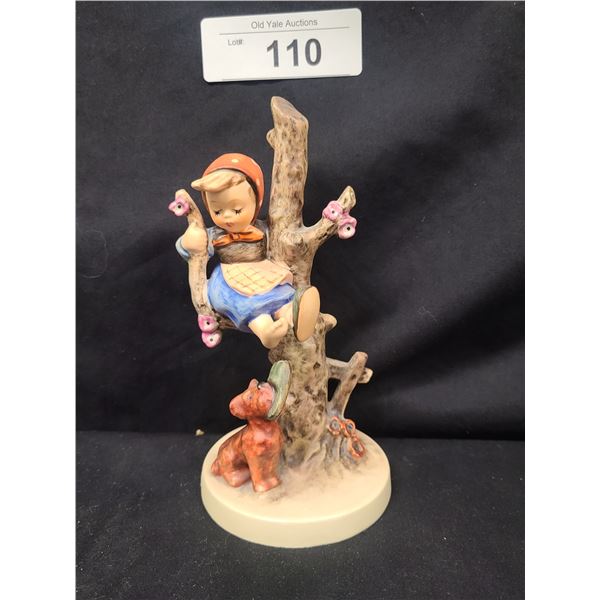 VINTAGE "OUT OF DANGER" HUMMEL APPROX 6.25"