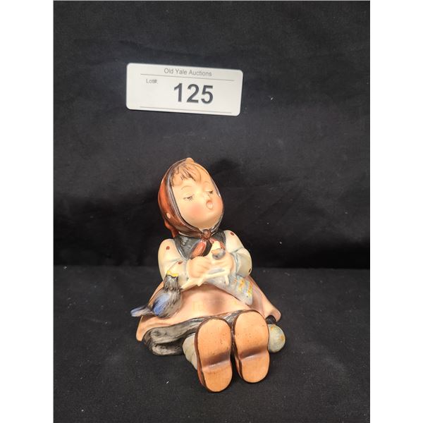 VINTAGE GIRL WITH CHICK HUMMEL APPROX 3"