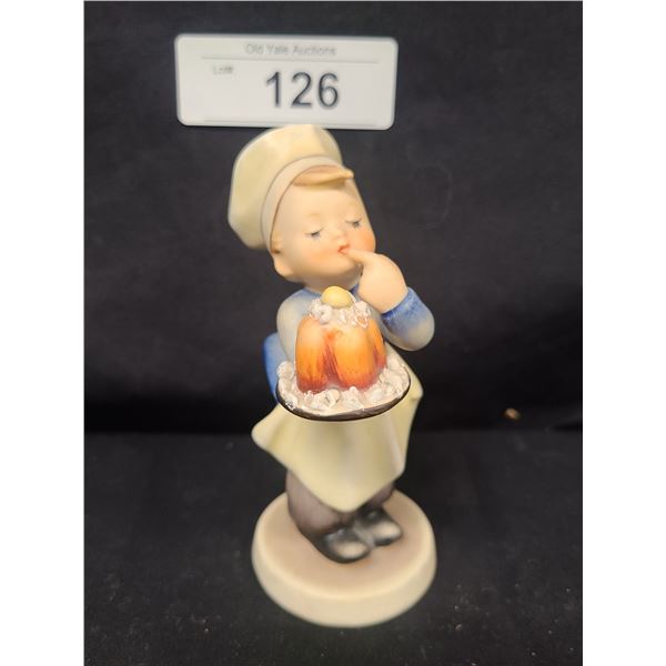 VINTAGE BOY BAKER HUMMEL APPROX 4.75"