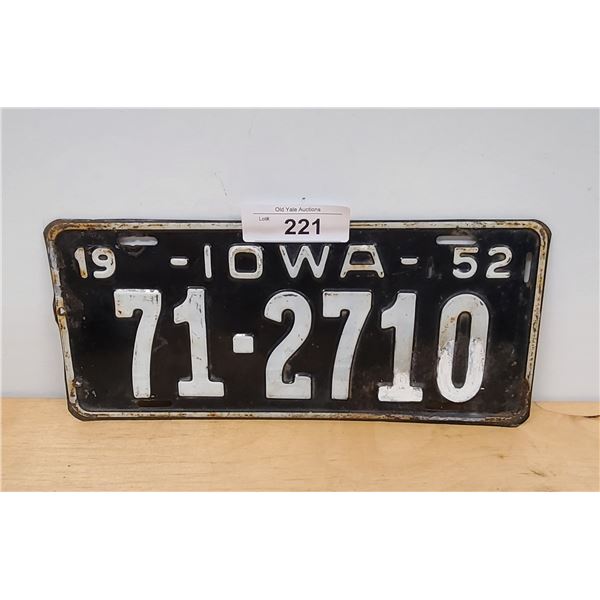 1952 IOWA LICENSE PLATE