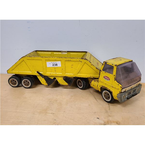 VINTAGE TONKA TRUCK/TRAILER