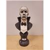 Image 1 : LARGE DRACULA BUST
