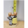 Image 2 : VINTAGE "HAPPY DAYS" HUMMEL FIGURINE APPROX 4.5"