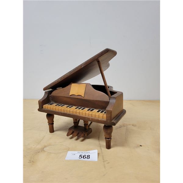 VINTAGE WOOD GRAND PIANO MUSIC BOX IN WORKING CONDITION