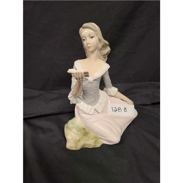 LARGE GIRL READING FIGURINE BY TENGRA