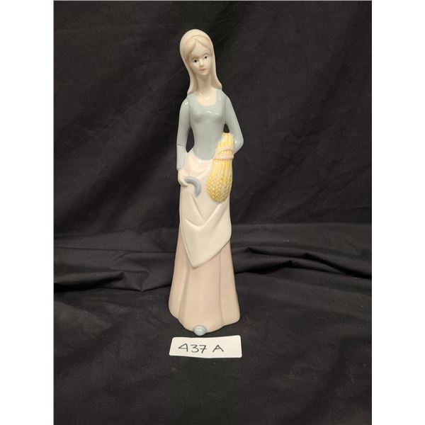 LARGE PORCELAIN FIGURINE