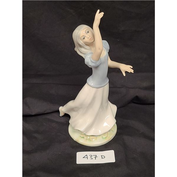 DANCING GIRL FIGURINE BY TENGRA