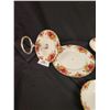 Image 2 : 13 PIECES ROYAL ALBERT "OLD COUNTRY ROSES" CHINA