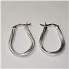 Image 3 : SILVER HOOP EARRINGS