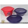 Image 1 : THREE TUPPERWARE BOWLS