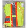 Image 1 : LOT OF 2 TRAFFIC SAFETY VESTS