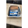 Image 1 : TRAY OF CARPENTER PENCILS AND RAZOR BLADES