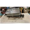 Image 1 : CUISINART PROPANE BBQ