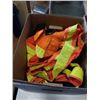 Image 2 : 2 BOXES OF HIGH VIS GEAR AND FALL ARREST HARNESSES