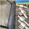 Image 2 : ROLL OF MESH AND THREADED BRACKETS