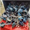Image 2 : TOTE OF 3M RESPIRATOR MASKS
