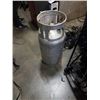 Image 1 : PROPANE FORKLIFT TANK MAY NEED RECERTIFICATION