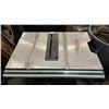 Image 2 : MASTERCRAFT 10" TABLE SAW WORKING