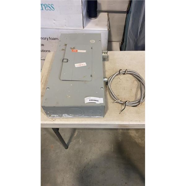 225 AMP 120 - 240 VOLT BREAKER BOX