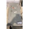 Image 2 : 225 AMP 120 - 240 VOLT BREAKER BOX