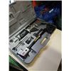 Image 2 : SENCO DURASPIN AUTO FEEDD SCREWDRIVER WITH ATTACHMENTS