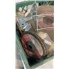 Image 8 : 2 CRATES OF CUTTING AND GRINDING DISCS