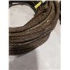Image 8 : 3 COILS OF WIRE CABLE 2 WITH HOOKS