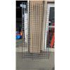 Image 1 : 4 PANELS OF 7FT GRIDWALL