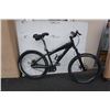 Image 1 : BLACK NO BRAND BIKE