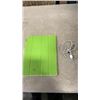 Image 1 : IPAD - WORKING, BROKEN GLASS